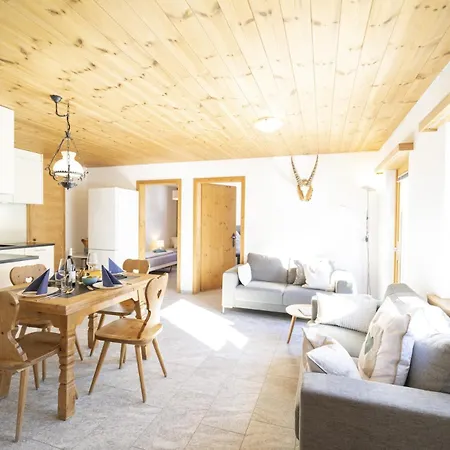 Chasa Sulai Apartment *