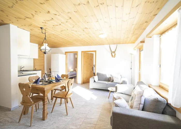 Chasa Sulai Apartment *